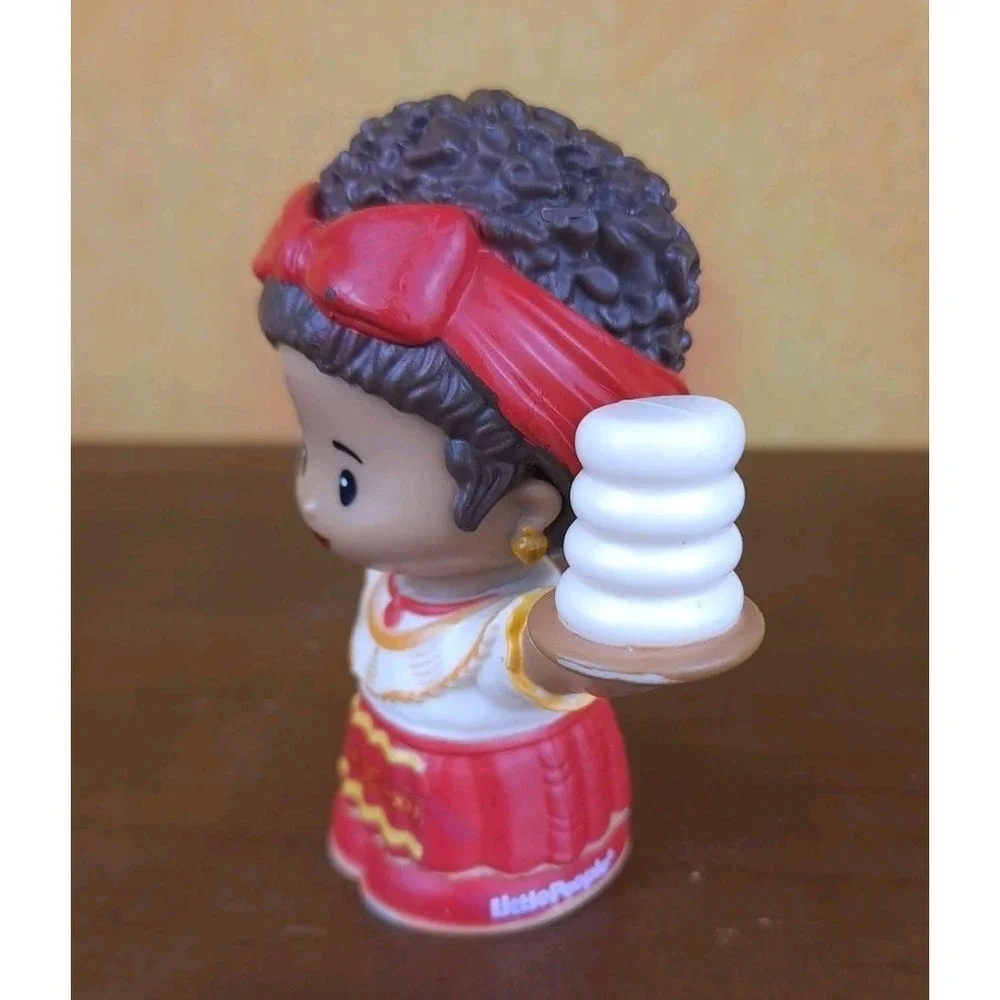 Fisher Price Little‎ People Dolores Hispanic Woman Red Bow Encanto 2022